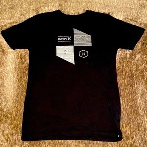 Hurley T-shirts Multiple Graphic Styles Size Small